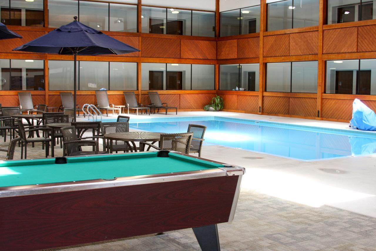 Resort Barkers Island & Conference Center Superior